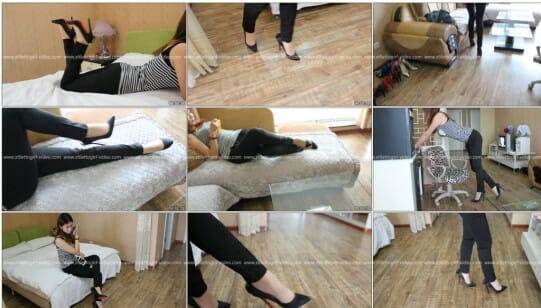 StilettoHighHeels-425-Emily