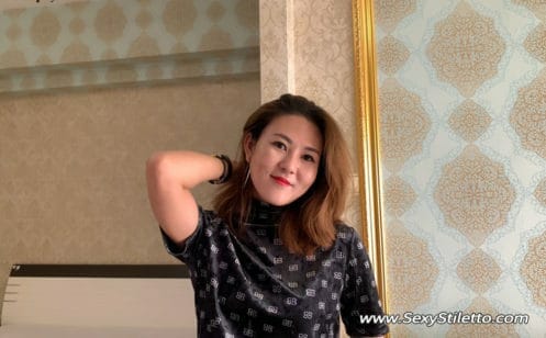 Sexy-Stiletto-Girl-Scarlett-014
